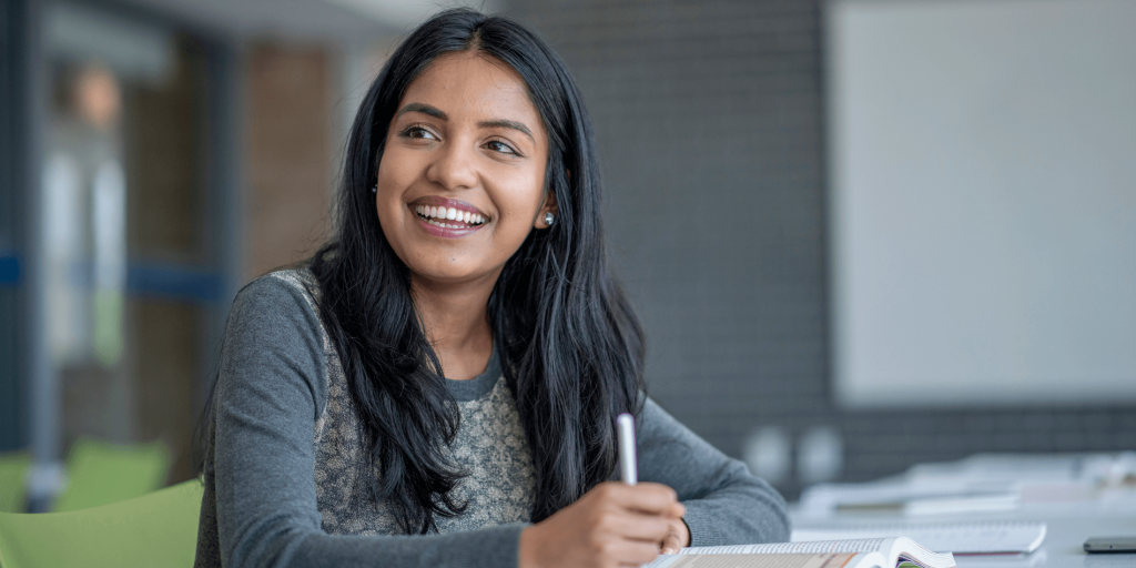 Photo of smiling student.